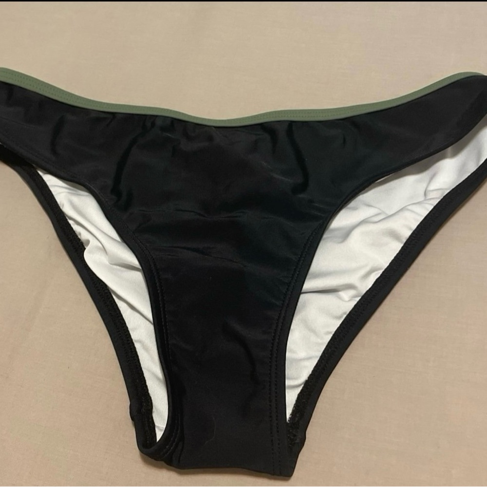 Cupshe Black with olive trim  Bikini Bottom